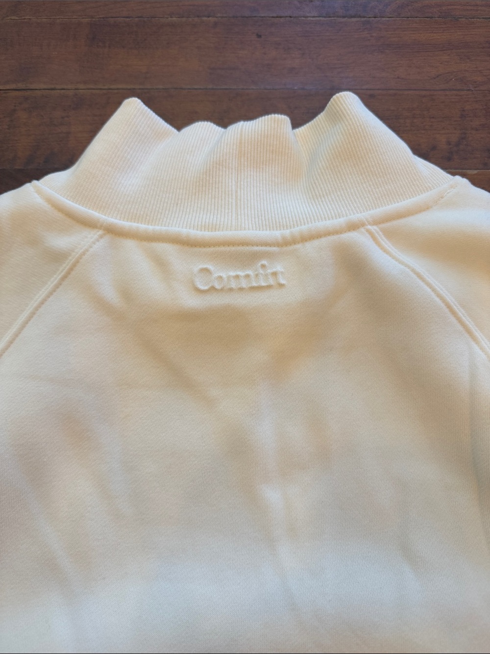 COMFRT mock neck pullover in Shell - Picture 4 of 5